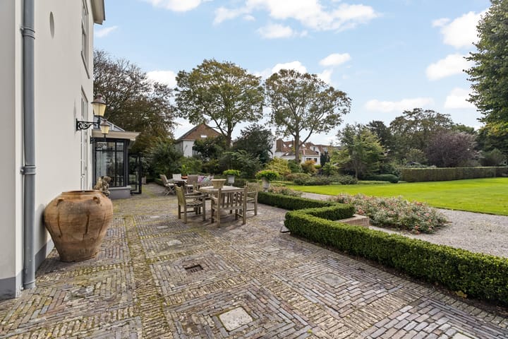 Foto 22 van Lindenplein 1