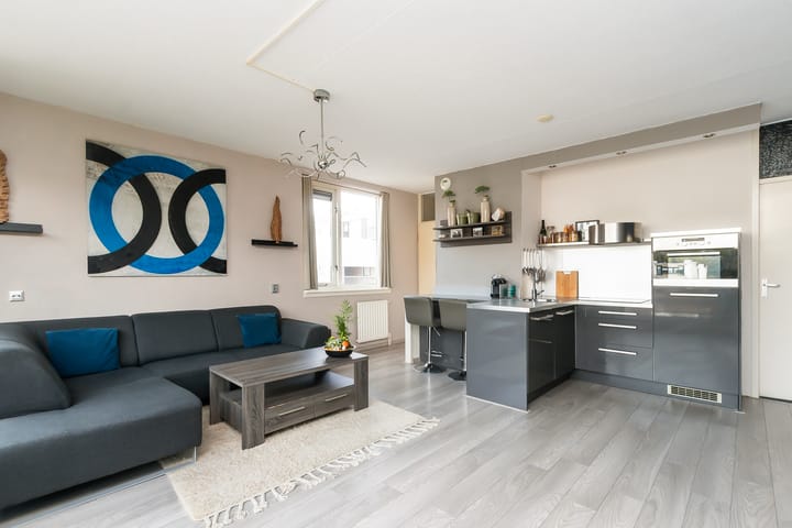 Foto 5 van Essenburg 71