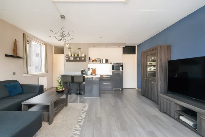 Foto 9 van Essenburg 71