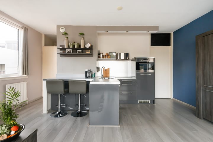 Foto 10 van Essenburg 71