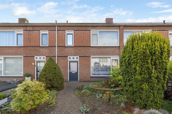 Bekijk foto 1 van van Brakelstraat 13