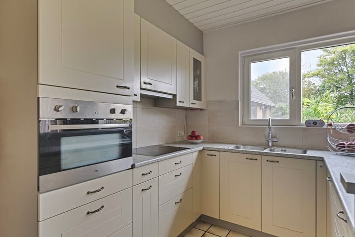 Foto 9 van Schubertlaan 12