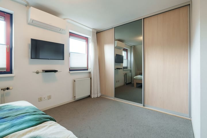 Foto 17 van Lodewijk van Deysselhove 9