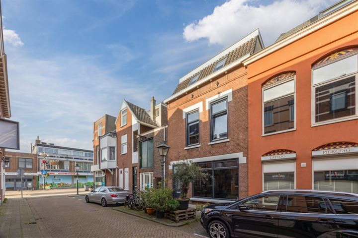 View photo 8 of Harmoniestraat 27-A