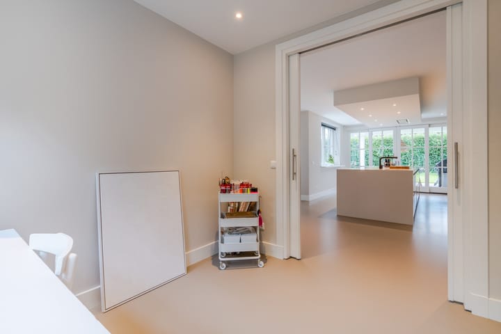 Foto 12 van Loostraat 123