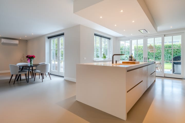 Foto 13 van Loostraat 123