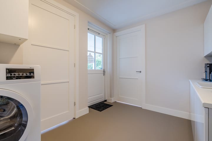 Foto 15 van Loostraat 123