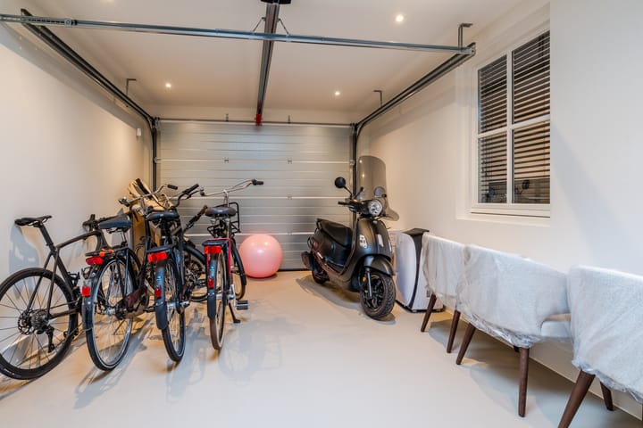 Foto 16 van Loostraat 123