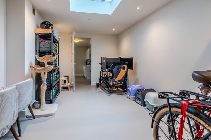 Foto 17 van Loostraat 123