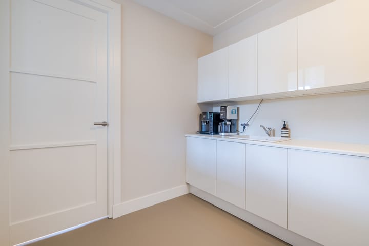 Foto 18 van Loostraat 123