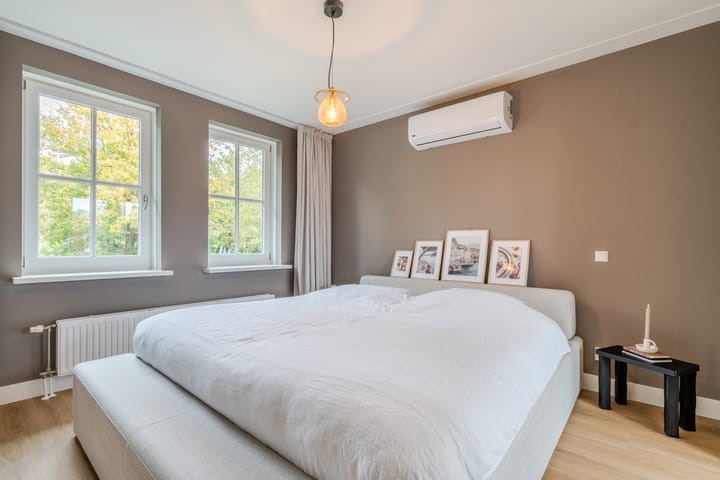 Foto 33 van Loostraat 123