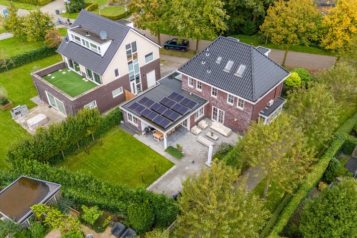 Foto 49 van Loostraat 123