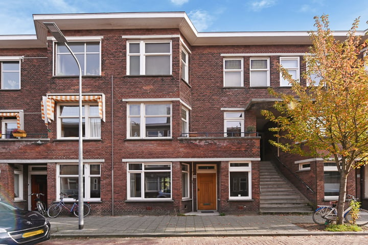 Bekijk foto van De Moucheronstraat 110