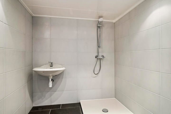 Foto 17 van van Sytzamastraat 23