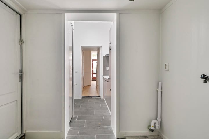 Foto 15 van van Sytzamastraat 23