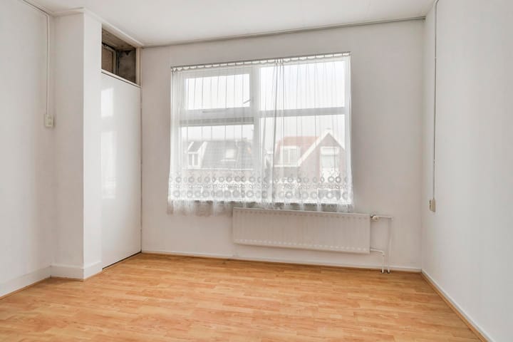 Foto 21 van van Sytzamastraat 23