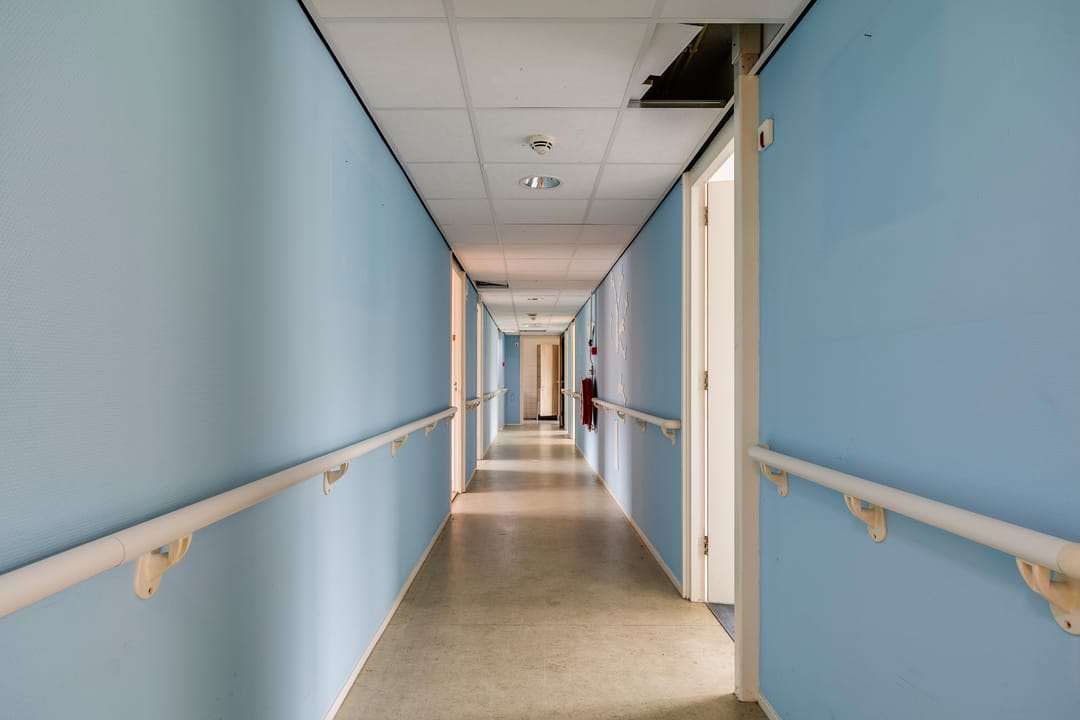 Foto 8 van Plevier 81