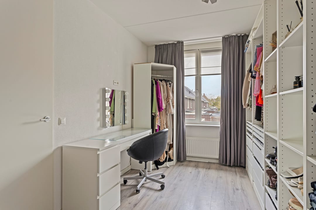 Foto 13 van Den Uylstraat 29