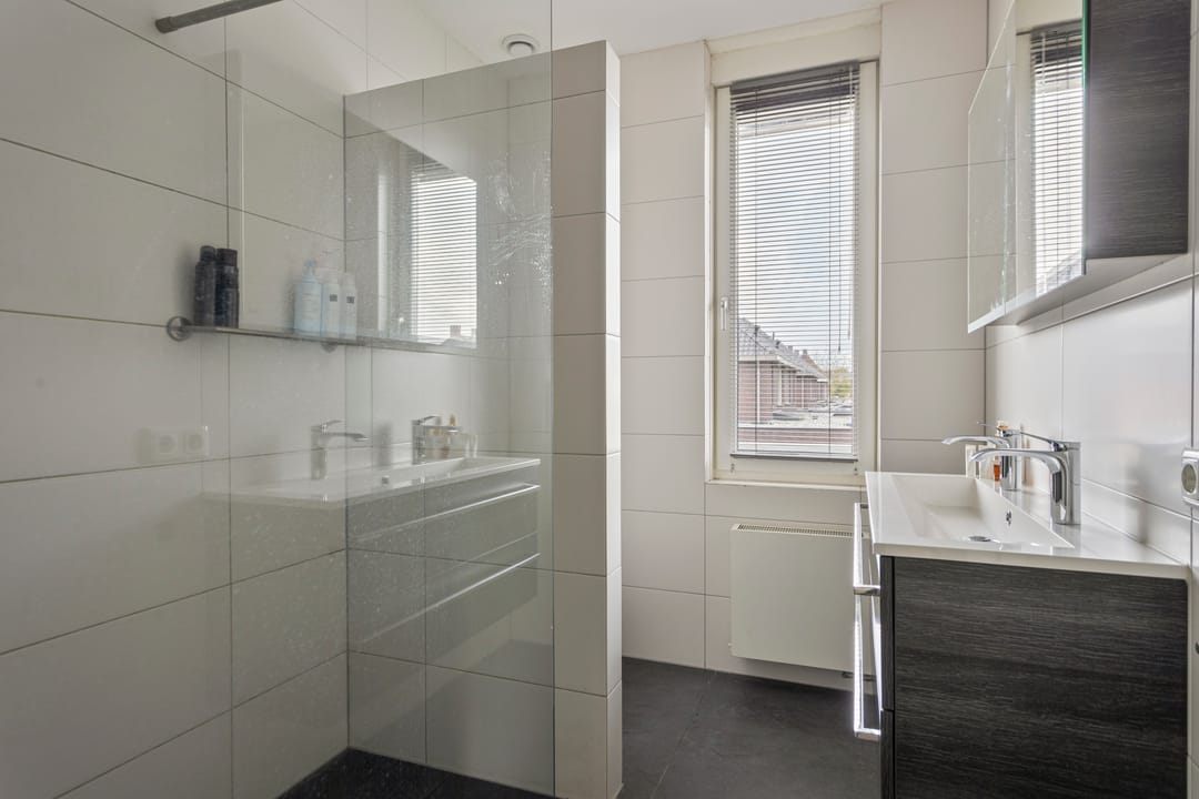 Foto 17 van Den Uylstraat 29