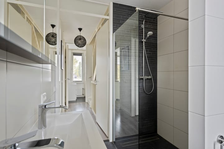 Photo 19 of Den Uylstraat 29