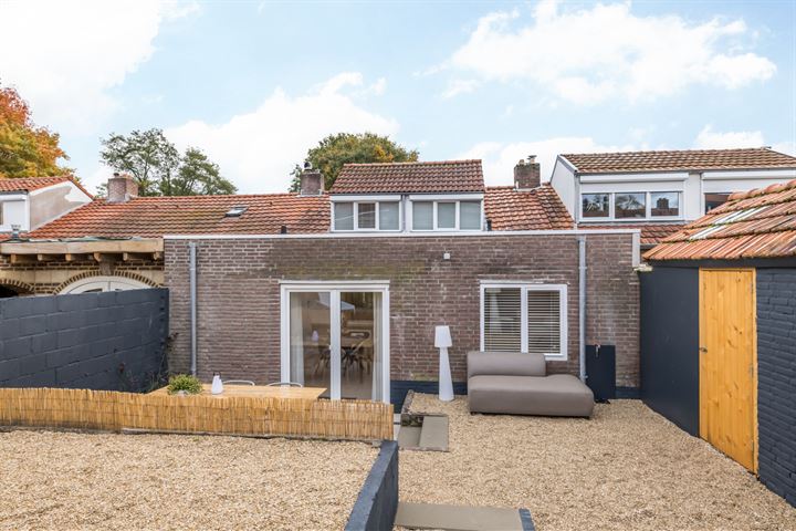 View photo 28 of Leeuwerikstraat 35