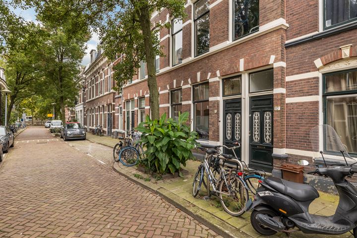 View photo 1 of Singelstraat 10