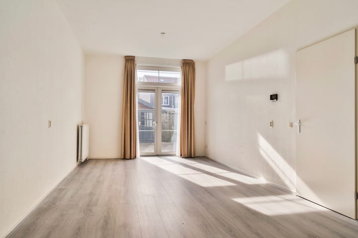 Foto 11 van Wervelstraat 36