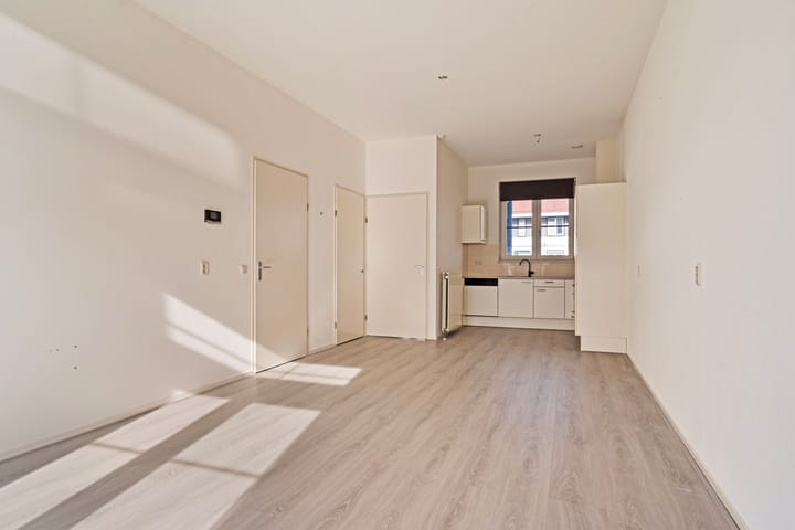 Foto 12 van Wervelstraat 36