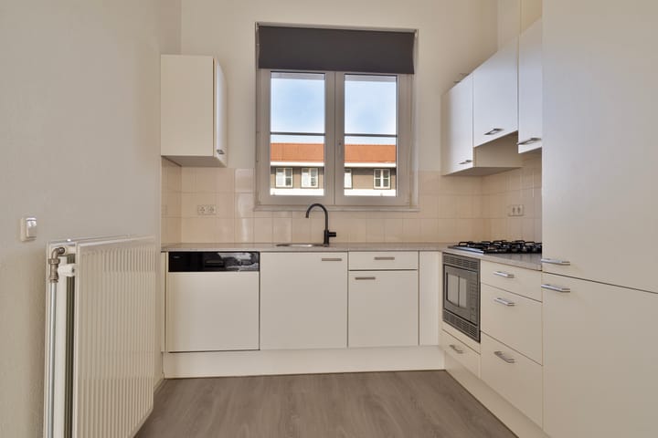 Foto 14 van Wervelstraat 36