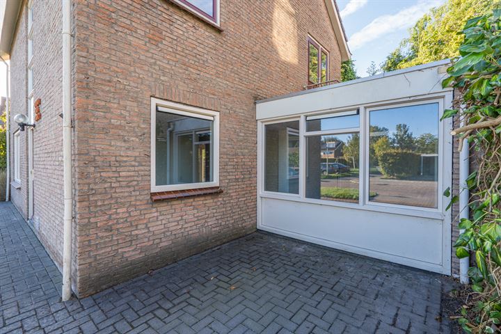 View photo 11 of Peter van Anrooystraat 11