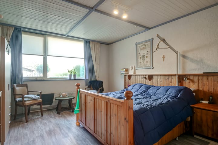 Photo 17 of Sportweg 21