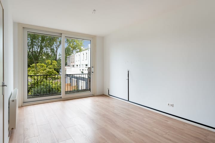 Foto 13 van Parallelstraat 48-B