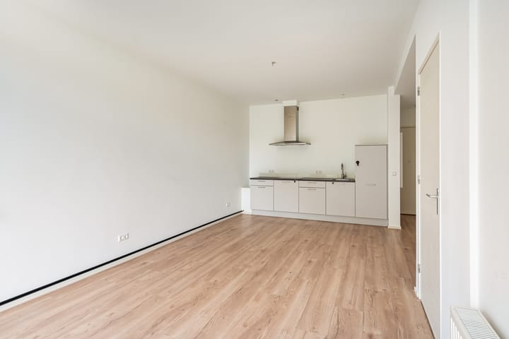 Foto 15 van Parallelstraat 48-B