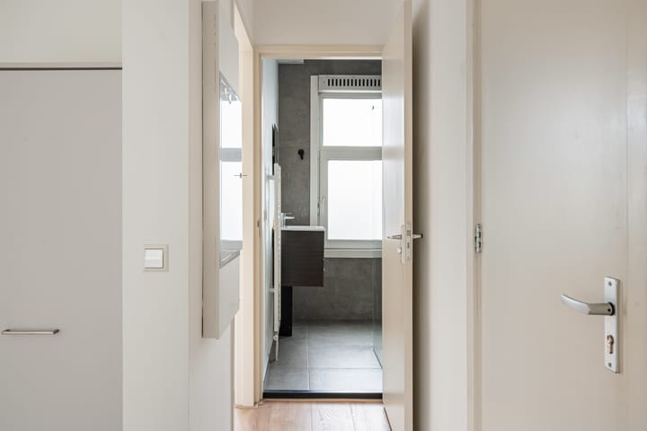 Foto 27 van Parallelstraat 48-B