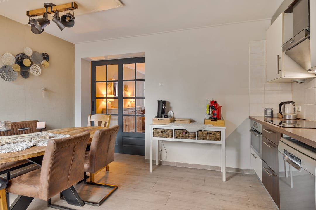 Photo 11 of Van Alkemadestraat 38