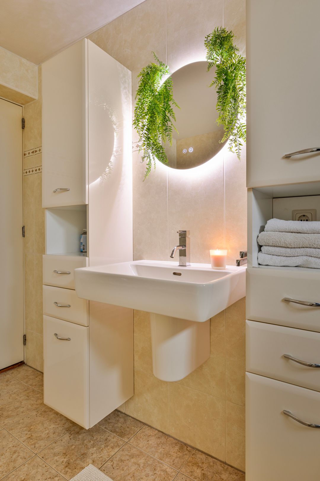 Photo 23 of Van Alkemadestraat 38