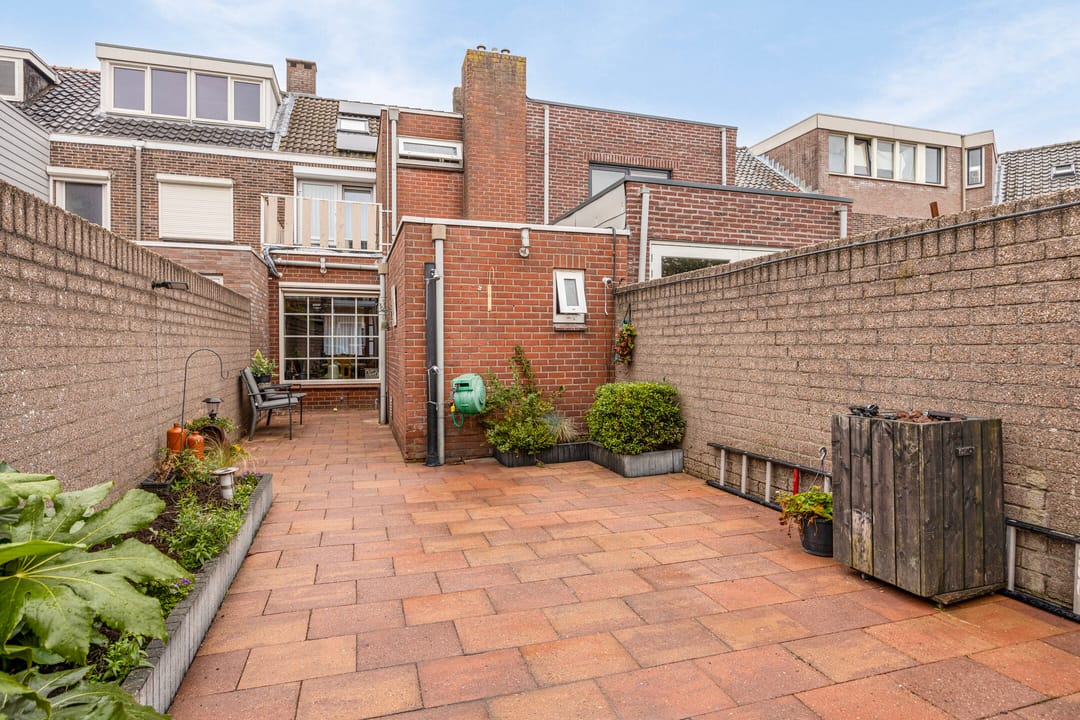 Photo 31 of Van Alkemadestraat 38