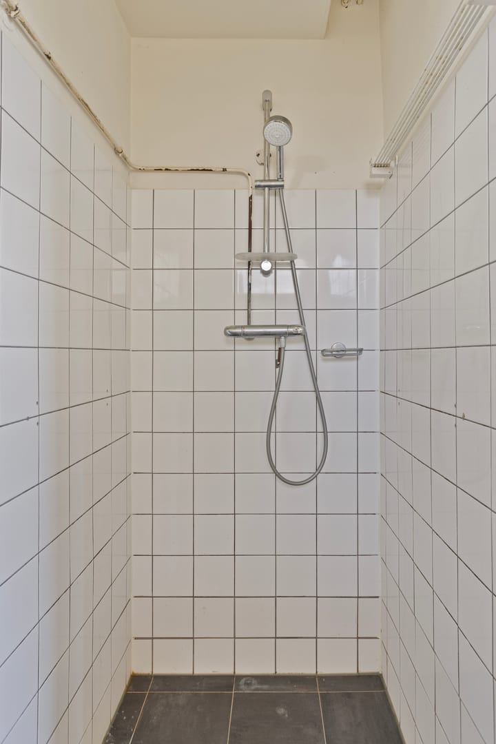 Foto 15 van Van der Helmstraat 436