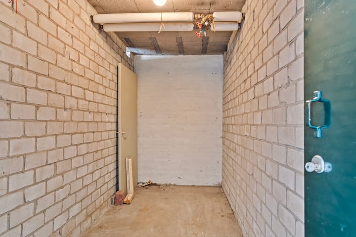 Foto 19 van Van der Helmstraat 436