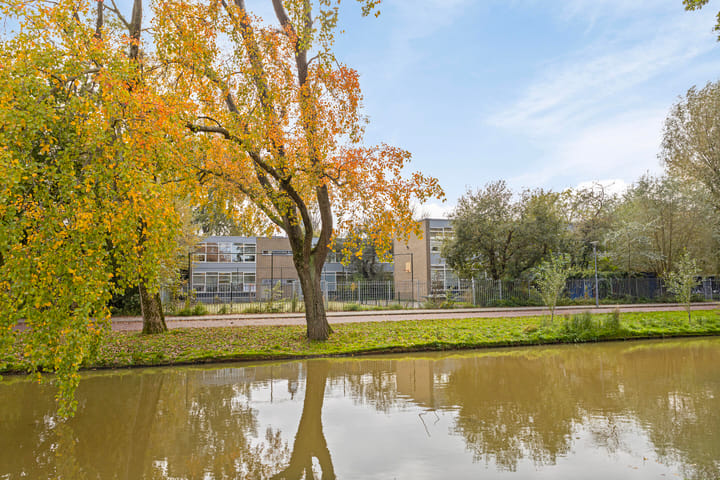 Foto 22 van Van der Helmstraat 436