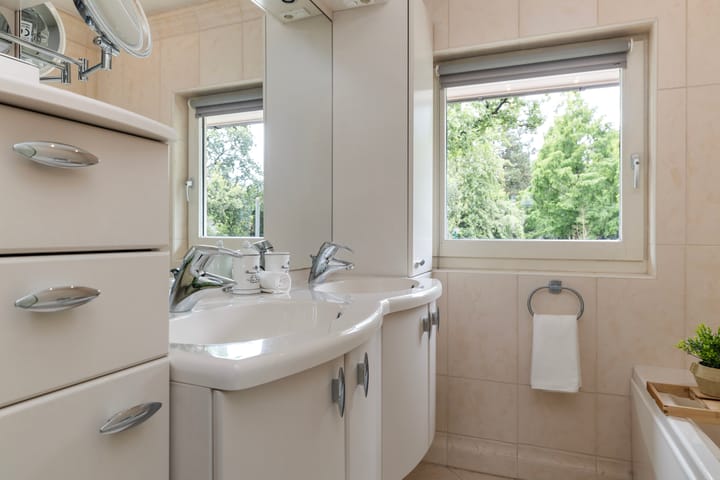 Foto 34 van 1e Brandenburgerweg 99