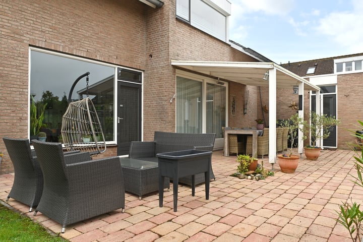 Bekijk foto 31 van Bremstraat 1