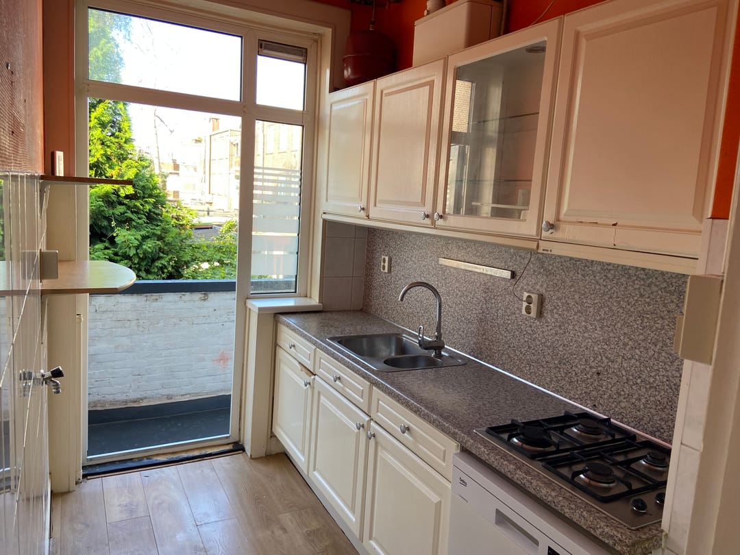 Photo 8 of Voorthuizenstraat 227