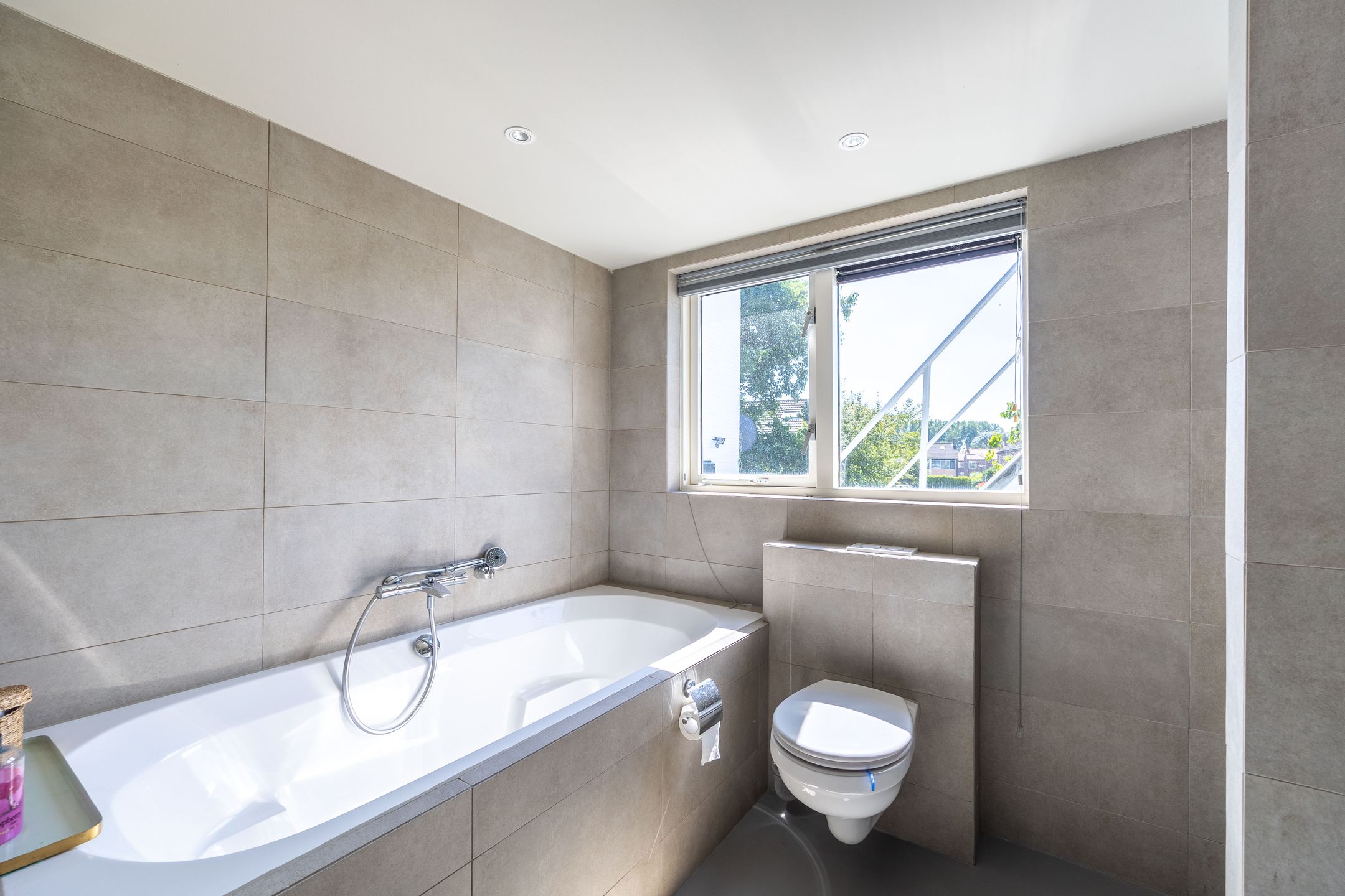 Foto 21 van Doctor van Noortstraat 160