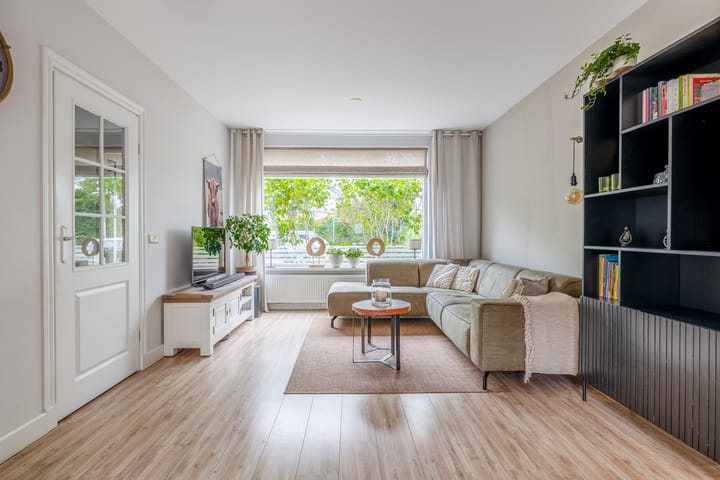 Foto 3 van Bachstraat 38