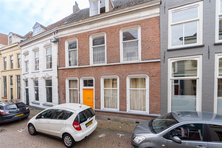 View photo 1 of Buiten Nieuwstraat 26