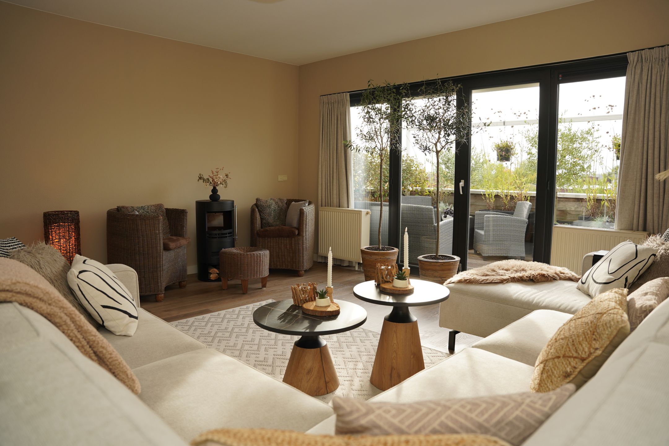 Foto 6 van Destombestraat 5-021