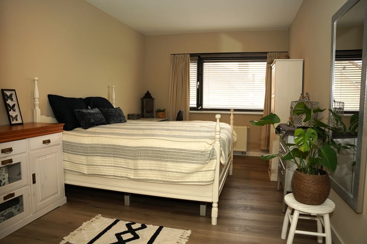 Foto 26 van Destombestraat 5-021