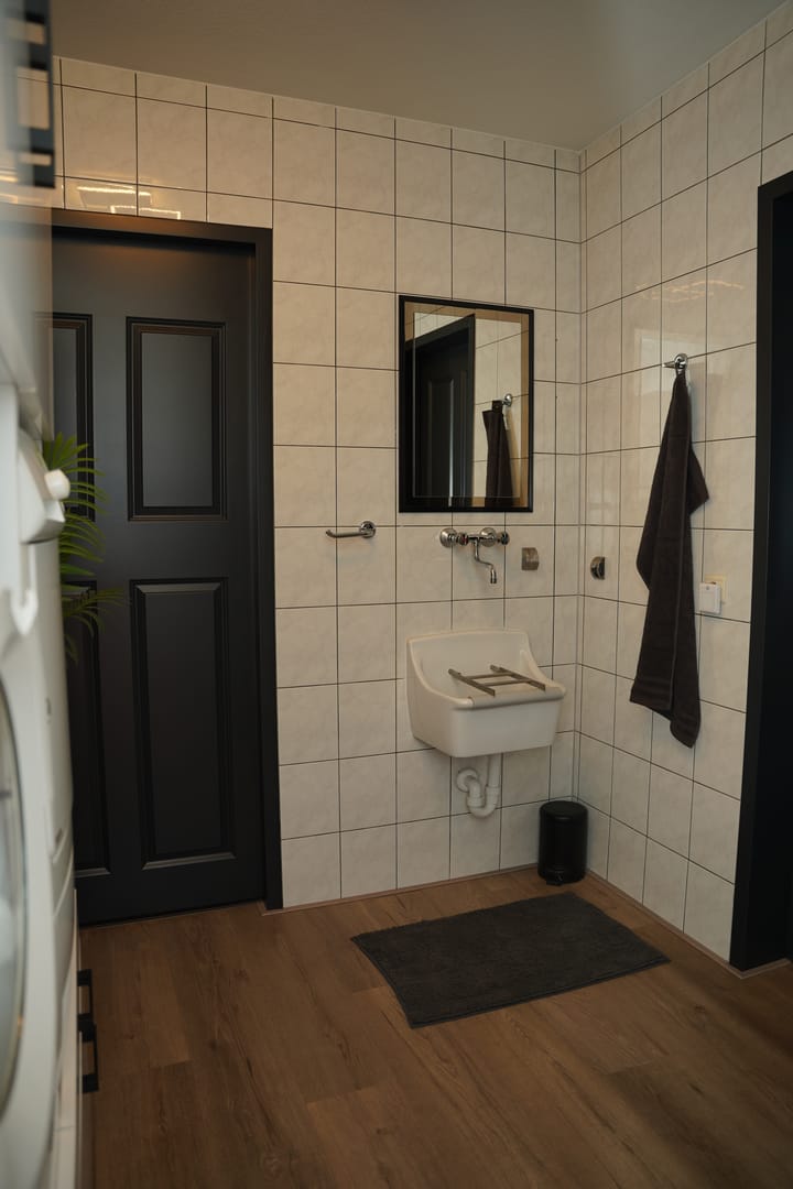 Foto 32 van Destombestraat 5-021