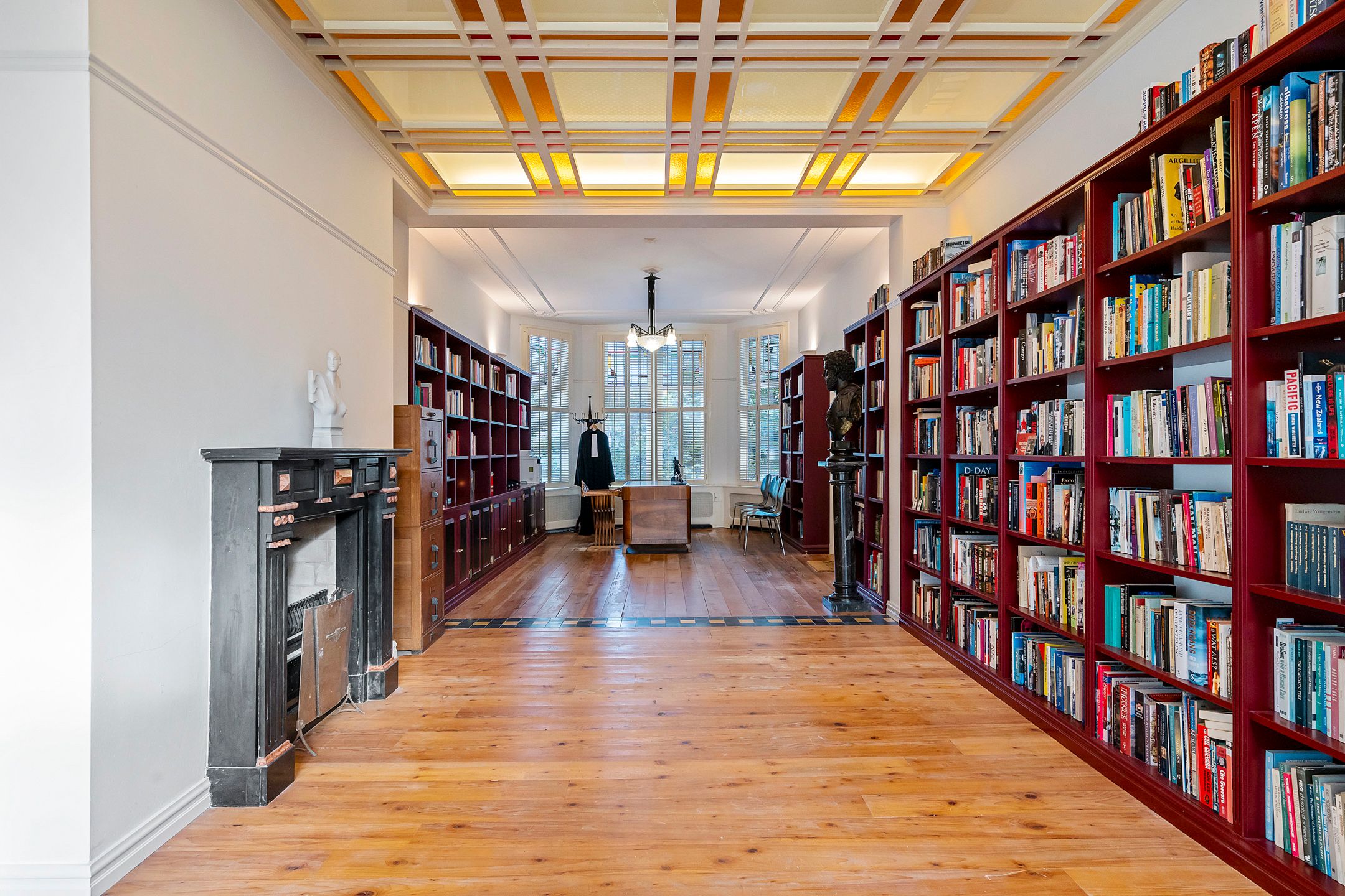 Foto 18 van Van Boetzelaerlaan 10